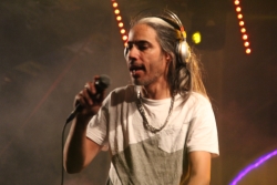 Guy Mar appears in Karmiel, Yom Haatzmaut 2015 (28).JPG